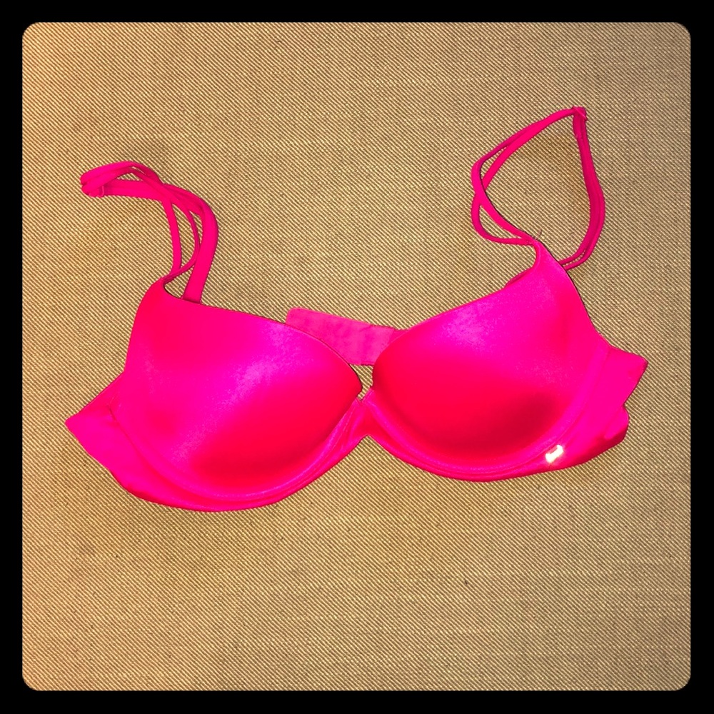 Victoria’s Secret Very Sexy Lightly Lined Plunge